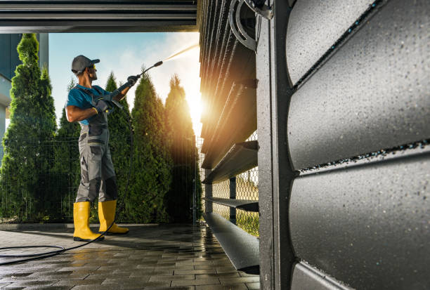 Best Fence Cleaning and Maintenance in Dousman, WI